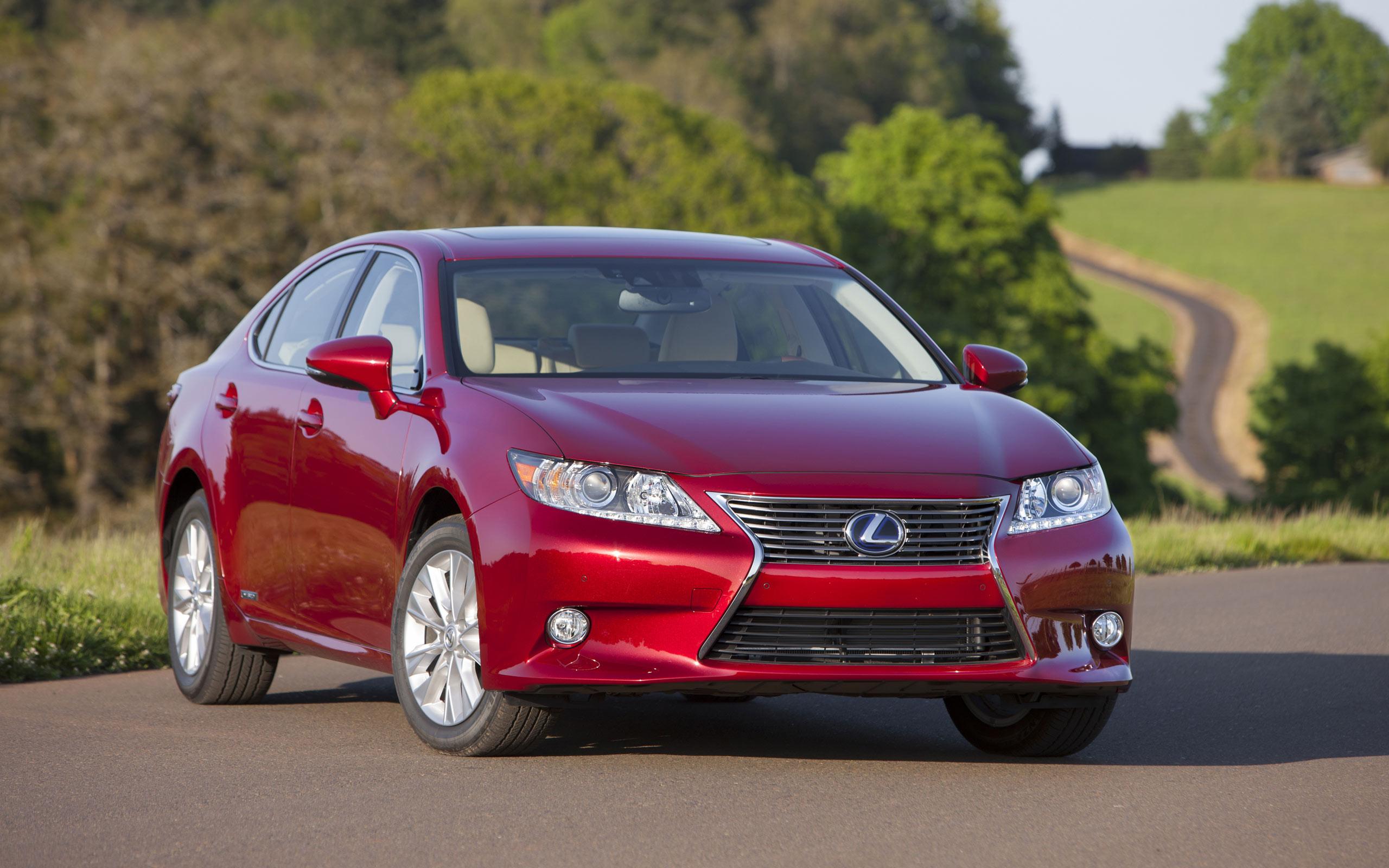 Red Lexus