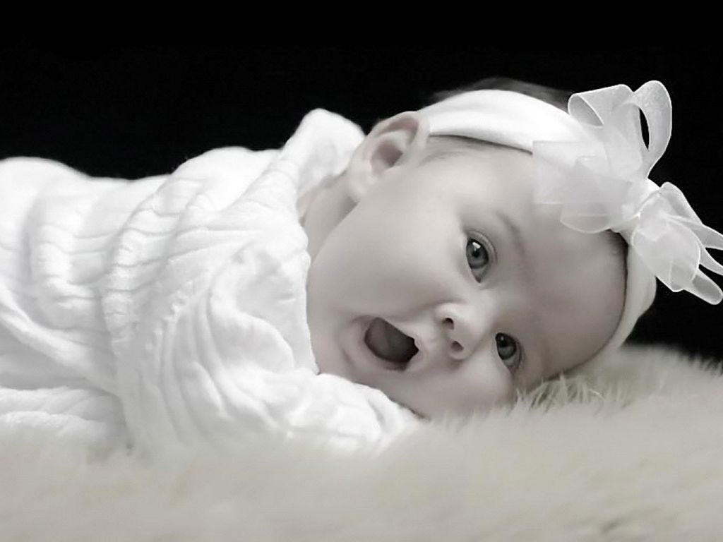 black-and-white-baby-wallpapers-1024x768-62465