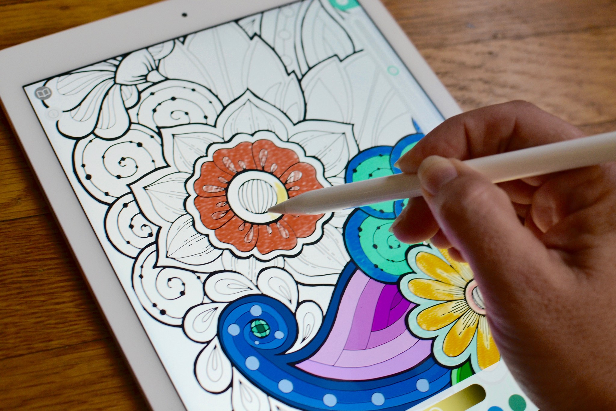 Best coloring books for adults on ipad in