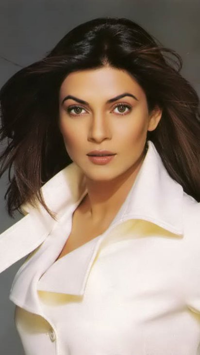 Sushmita Sen HQ Wallpapers | Sushmita Sen Wallpapers - 34912 - Oneindia  Wallpapers