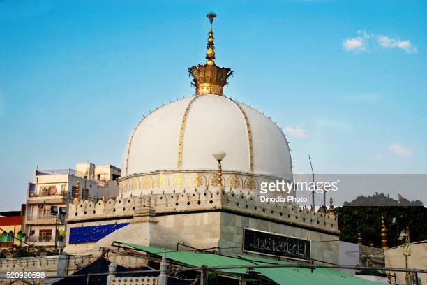 Khwaja garib nawaz ajmer photos and premium high res pictures