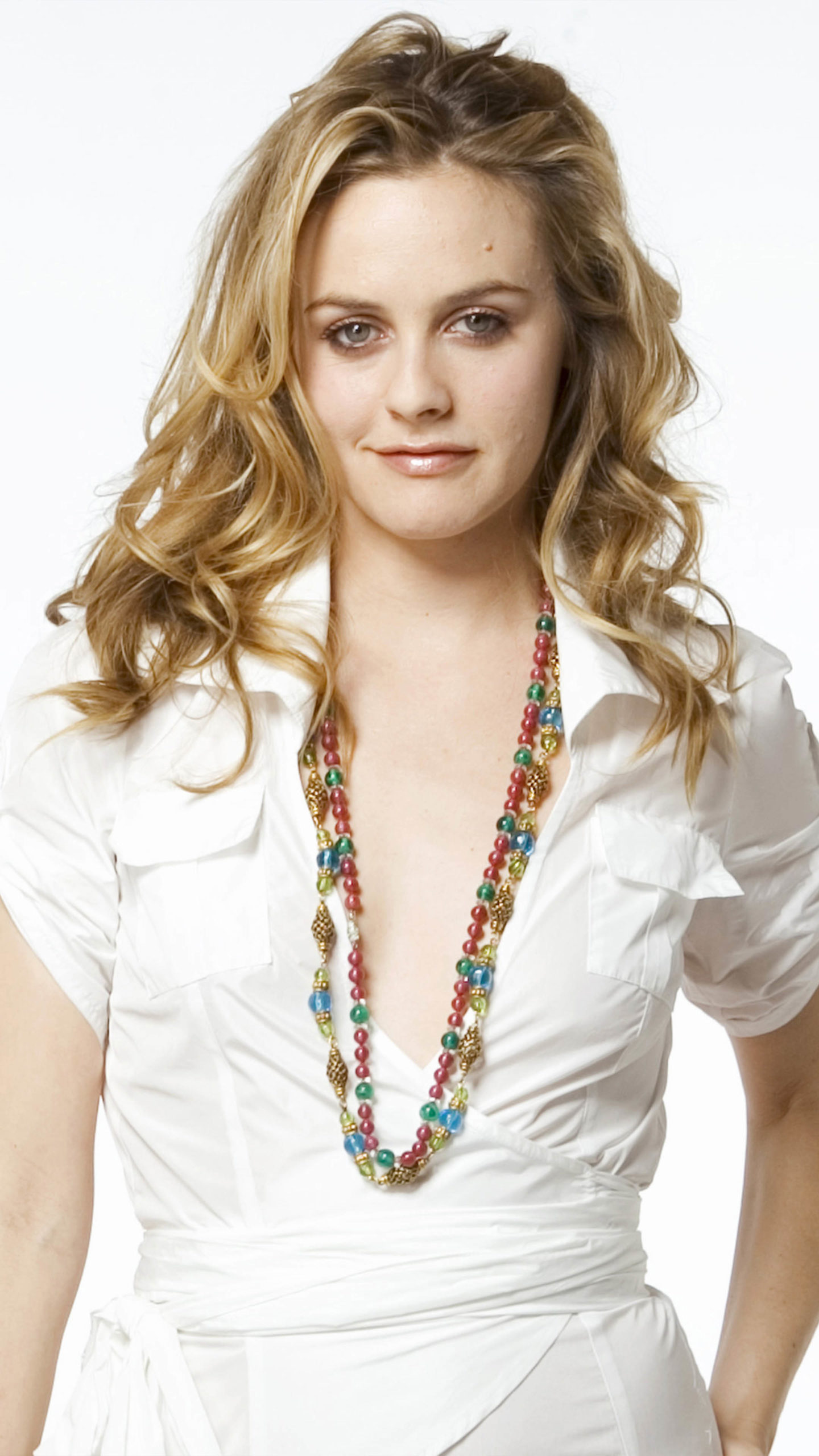 Beautiful alicia silverstone k ultra hd mobile wallpaper