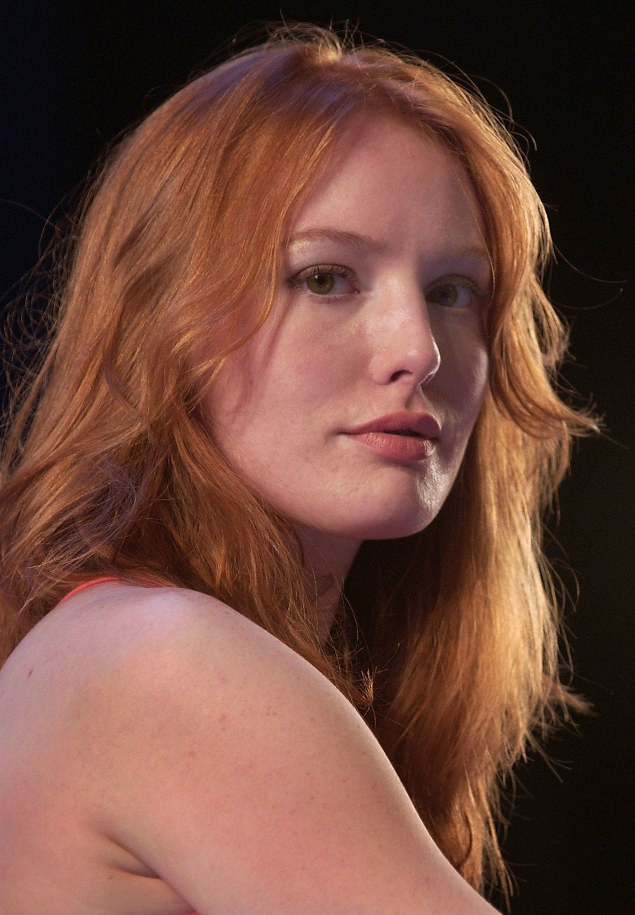 Alicia witt alicia witt redheads brunette to blonde