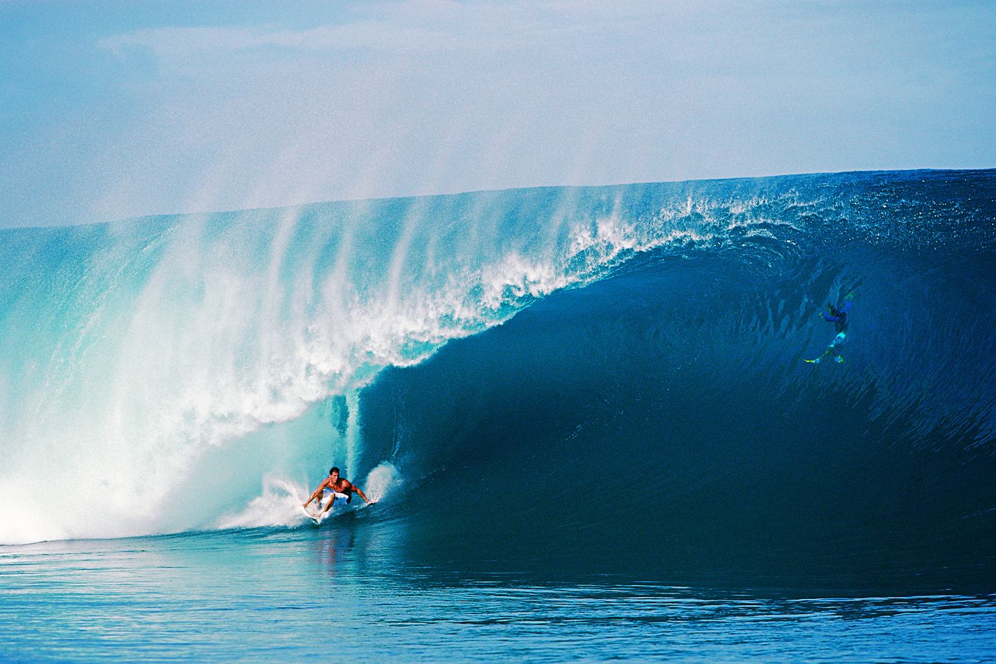 Andy irons teahupoo les photos de surf les plus emblãmatiques