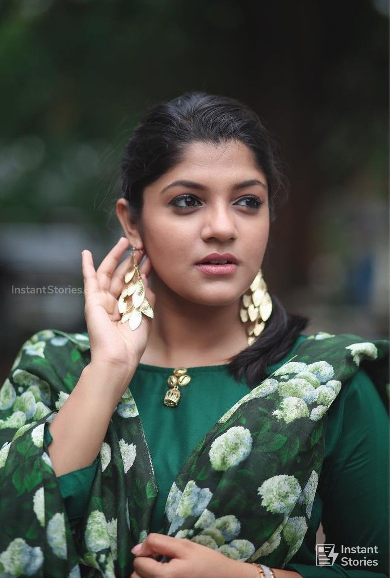 Aparna balamurali latest hot hd photoswallpapers pk aparnabalamurali beauty girl hd photos beautiful dian actress