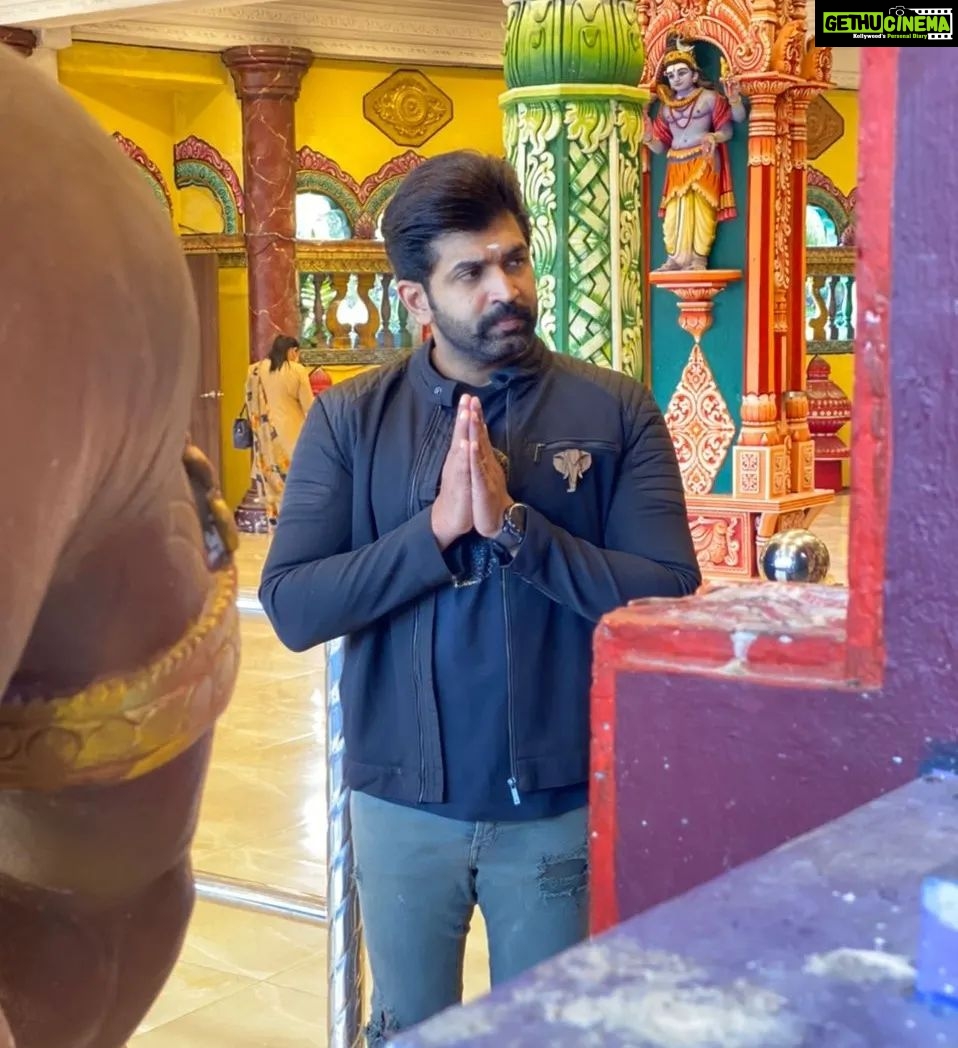 Actor arun vijay hd photos and wallpapers june