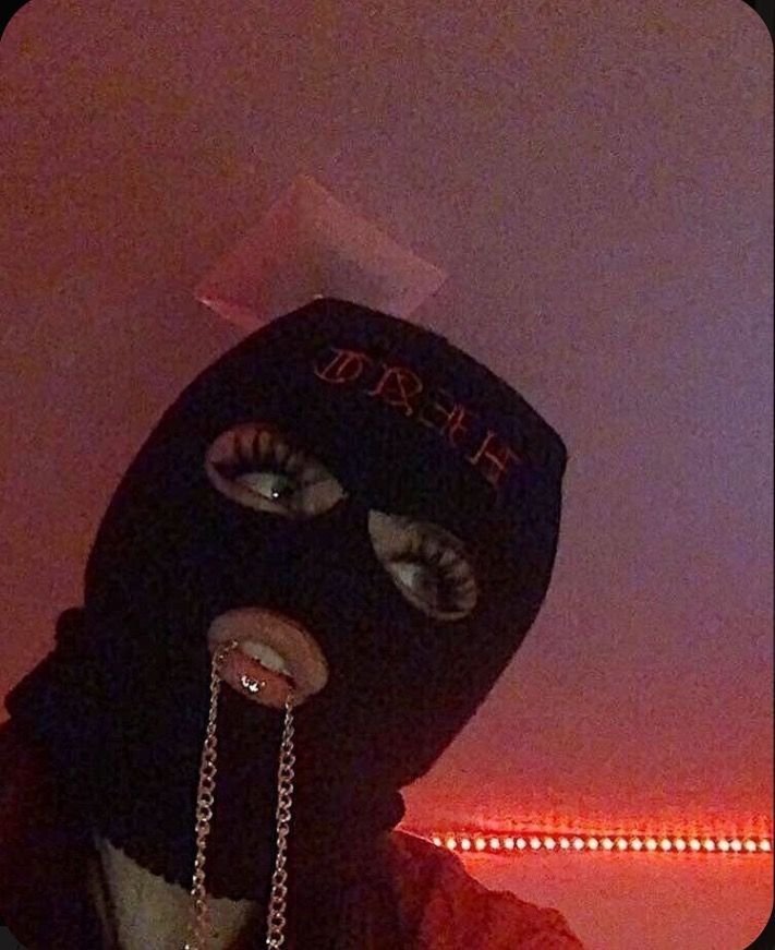 Ski mask balaclava black cute baddie aesthetic bad girl wallpaper bad girl aesthetic thug girl