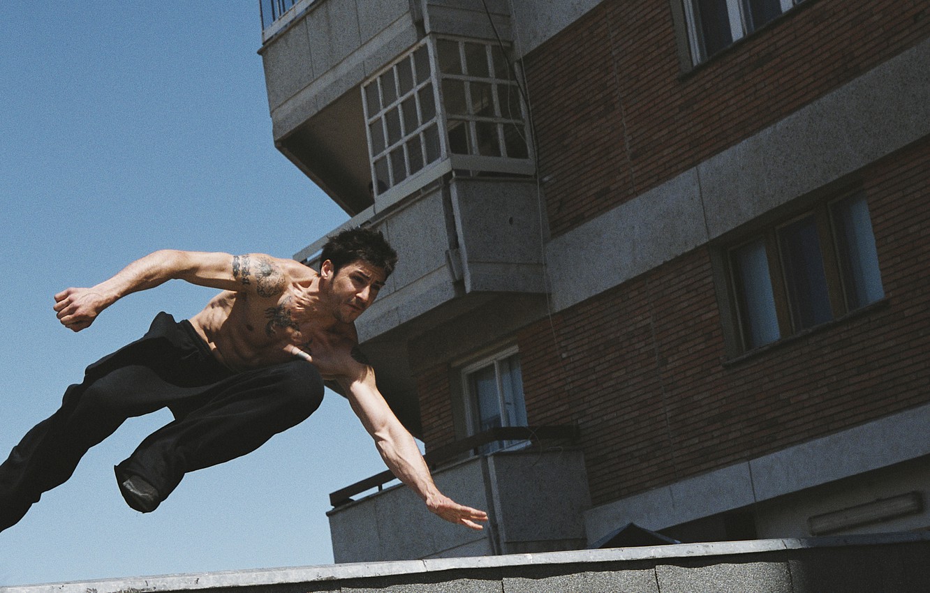 Wallpaper parkour banlieue the th district david bell david belle images for desktop section ñððñðñ