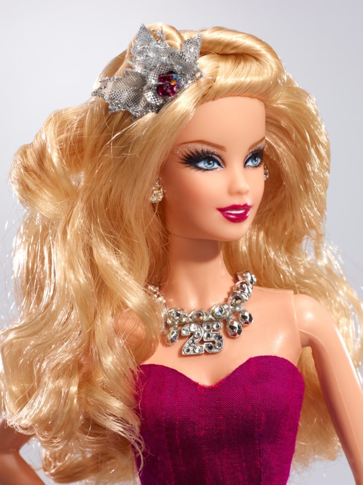 Barbie doll toy toys girl girls female sexy babe blond disney dolls wallpapers hd desktop and mobile backgrounds