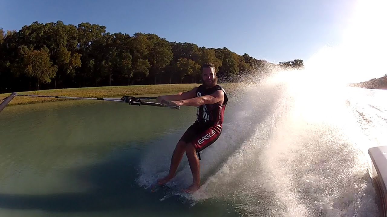 Texas aggies learn to barefoot waterski