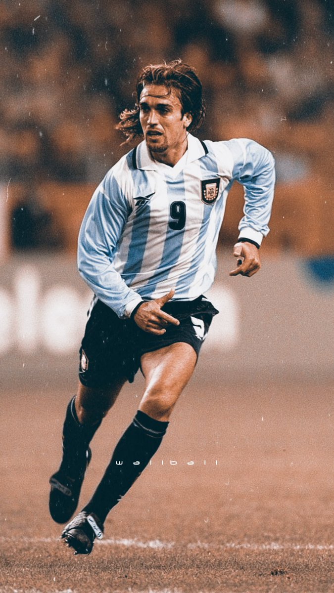 Ðï w a l l b a l l ðï on wallpaper batistuta argentina httpstcoxglnpq