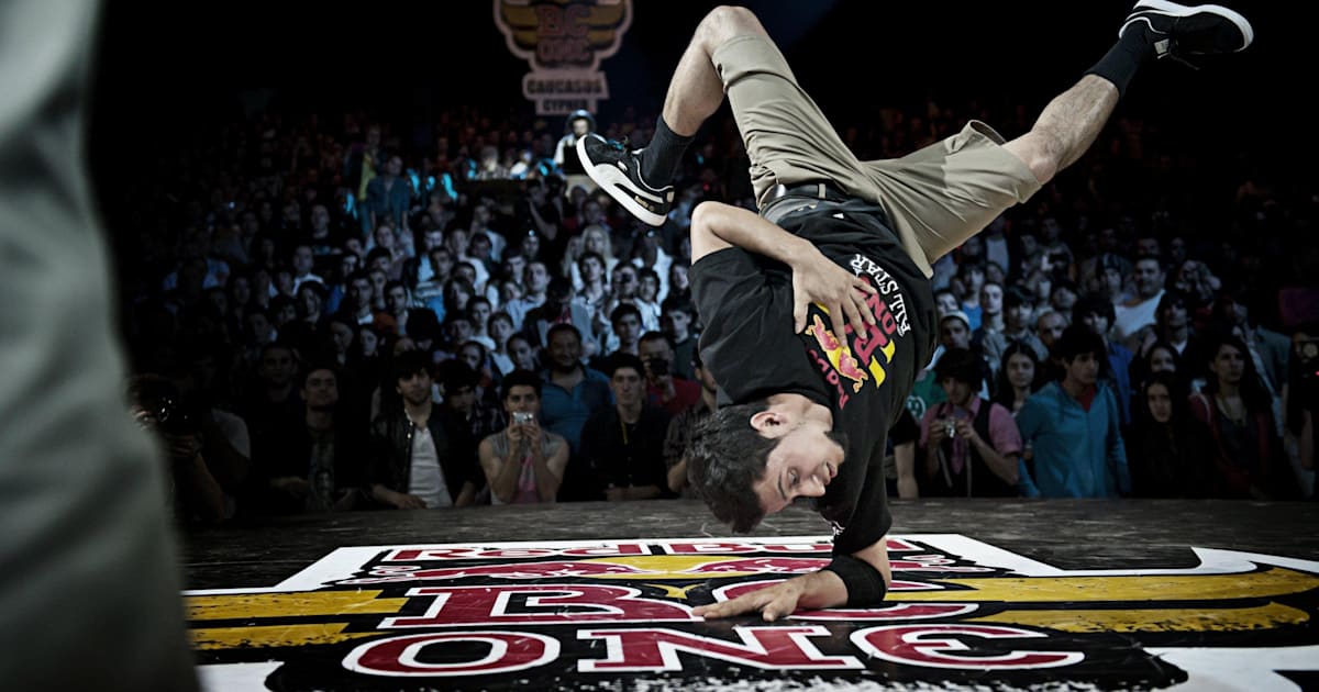 Download Breakdance Wallpaper for Desktop and Mobiles - Wallpapers.net