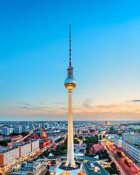 Berliner fernsehturm stock photos pictures royalty