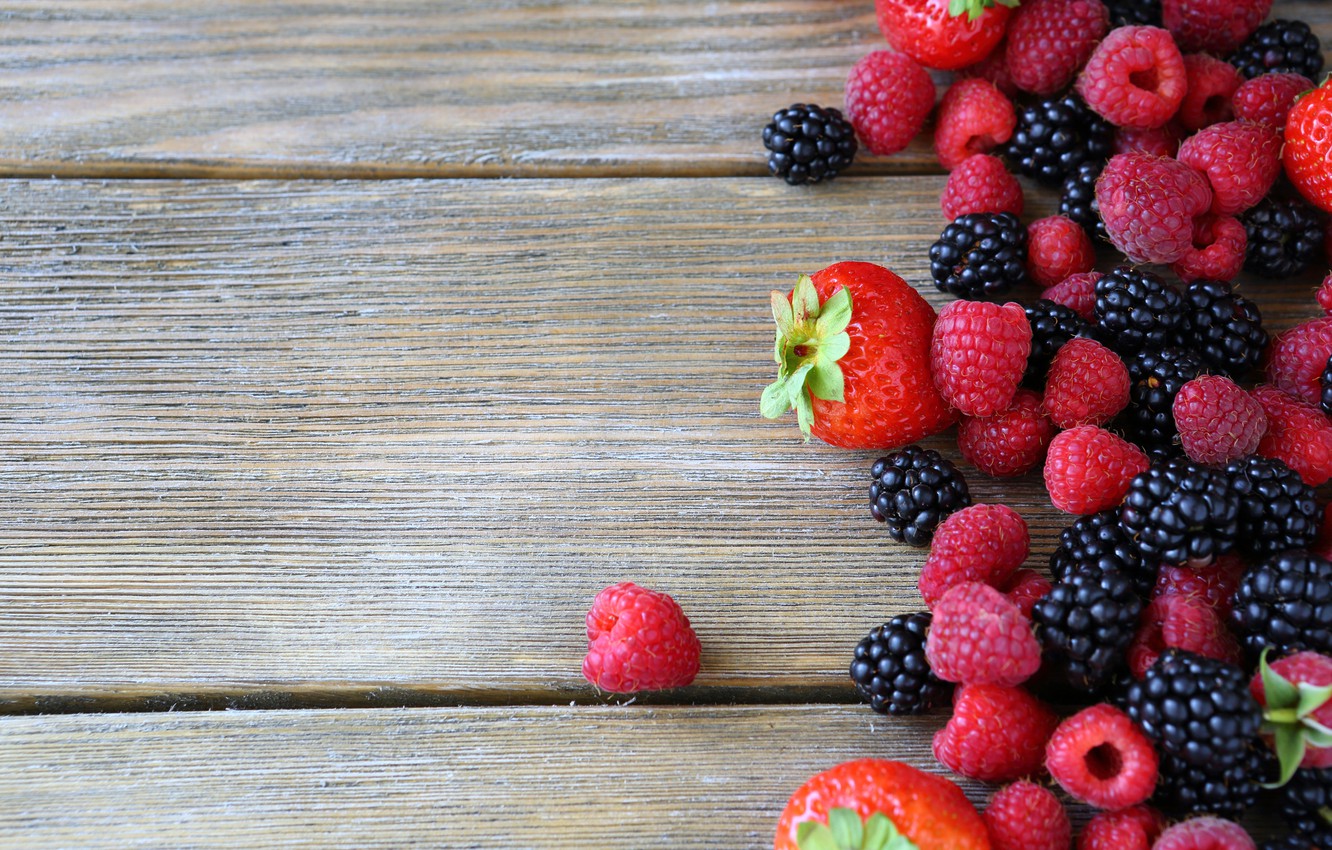 Wallpaper berries raspberry strawberry fresh blackberry berries images for desktop section ðµðð