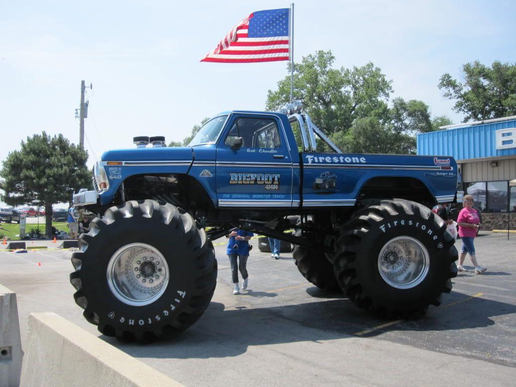 Bigfoot monster truck wallpapers