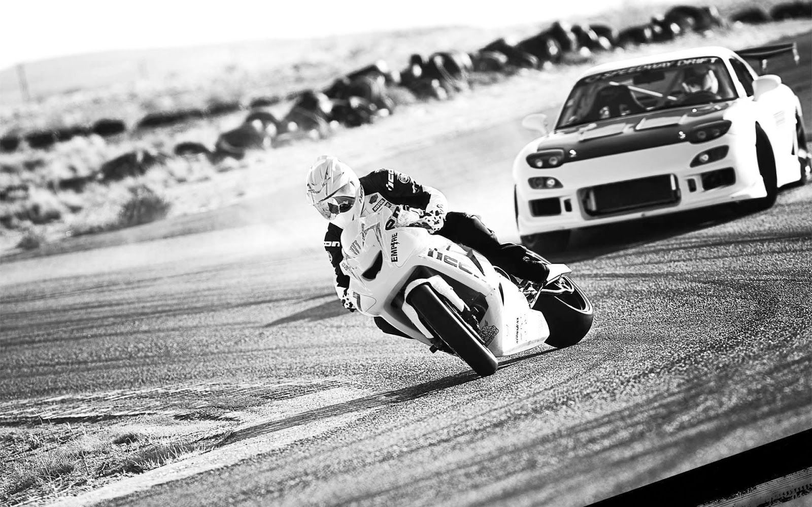 Sports bike black and white wallpapers bike drift sport bikes car wallpapers