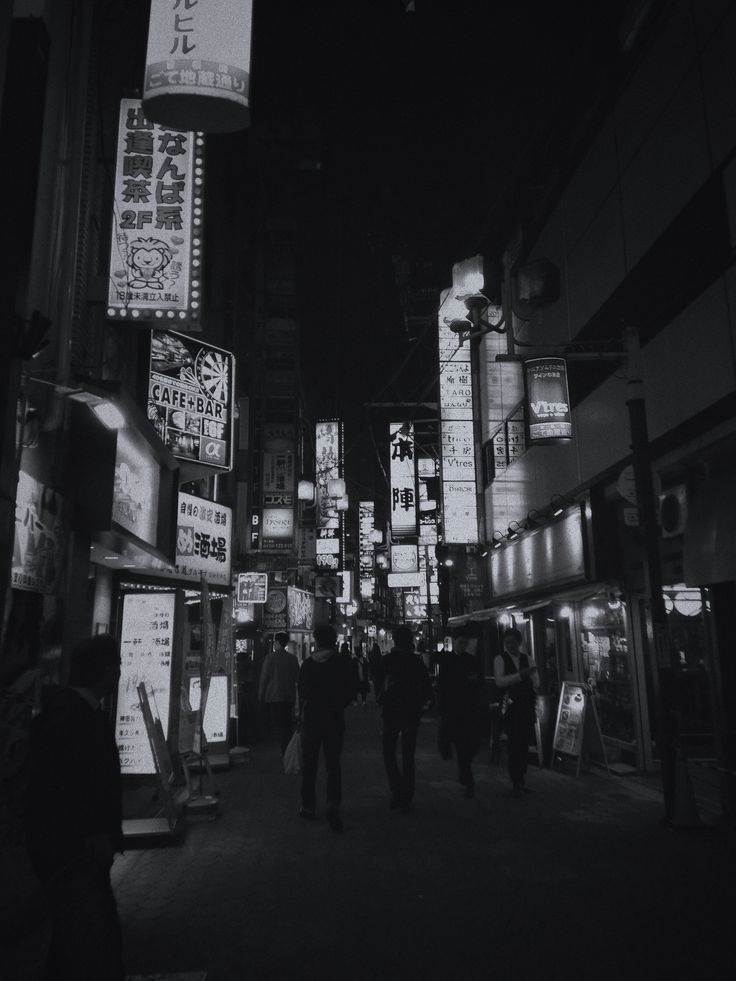 Japan street aesthetic ð black and white theme black and white aesthetic black aesthetic wallpaper