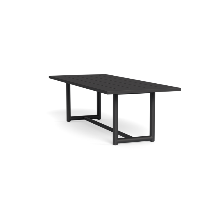 Breeze xl dining table