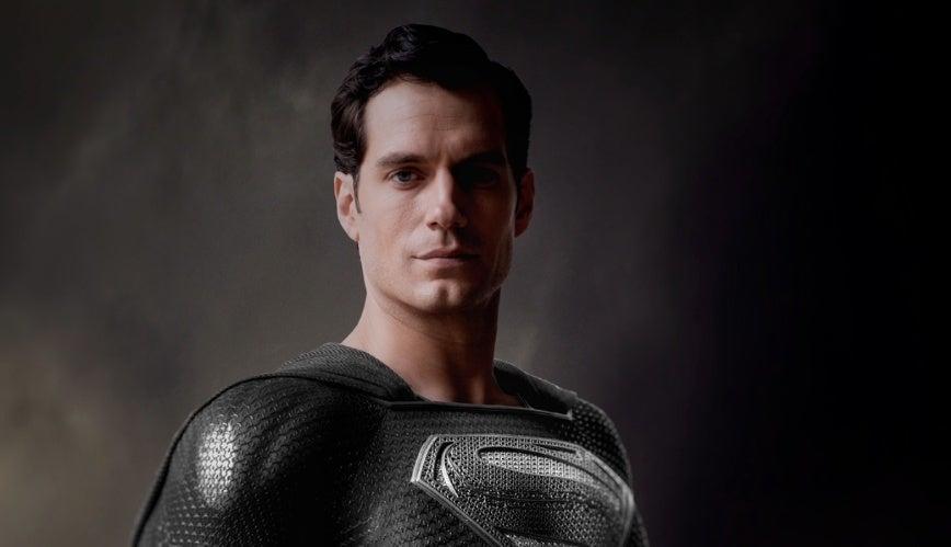 Zack snyder shares new photo of justice leagues black suit superman