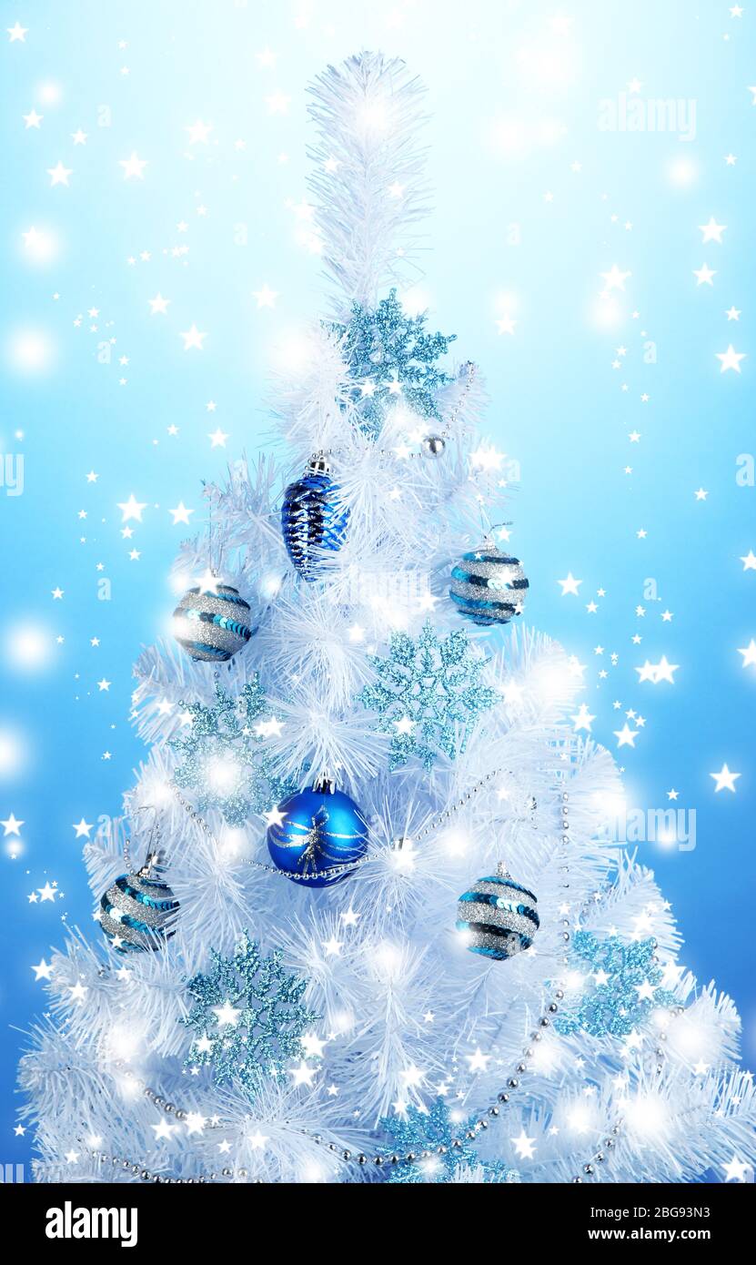 Download Free 100 + blue and white christmas Wallpapers