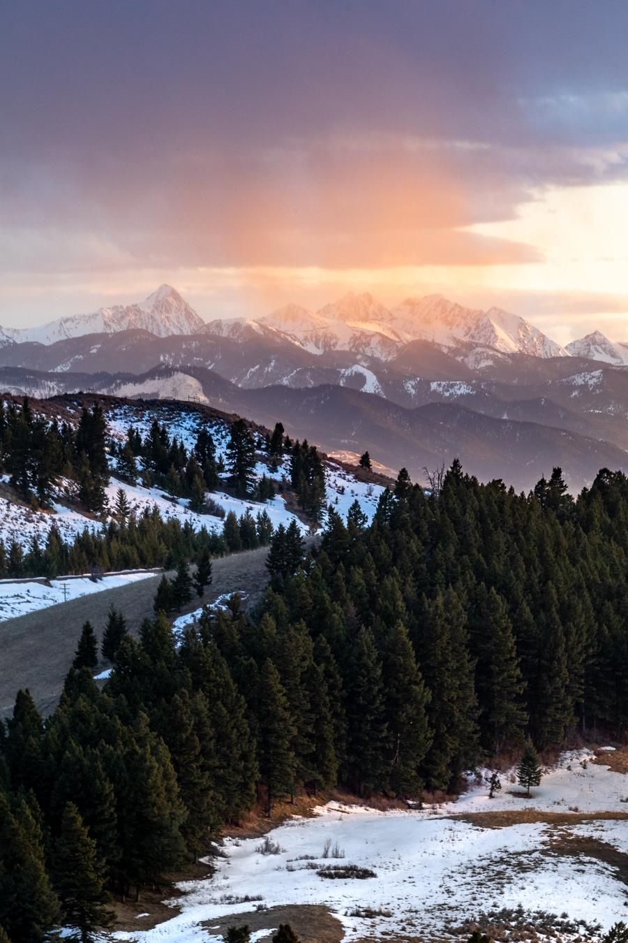 Spanish peaks sunset from last night in bozeman montana ocx andyaustinphoto httpsiftttvzjdâ montana landscape montana travel montana aesthetic