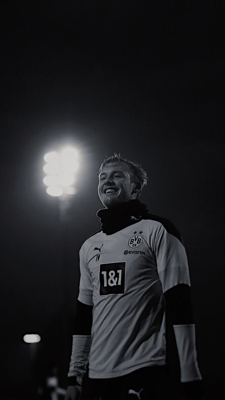 Julian brandt wallpaper on