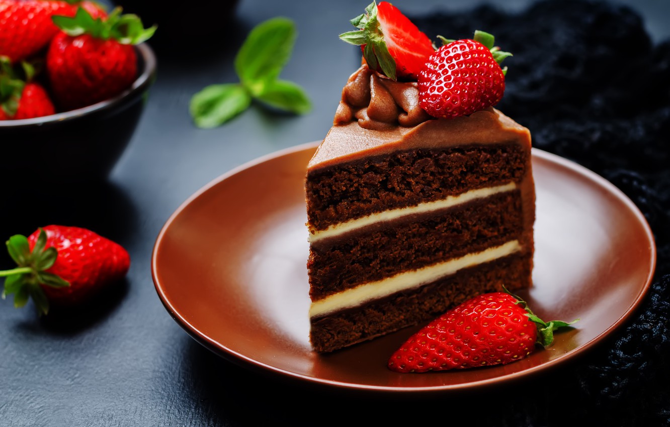 8 delicious and original cake recipes by EHL chefs