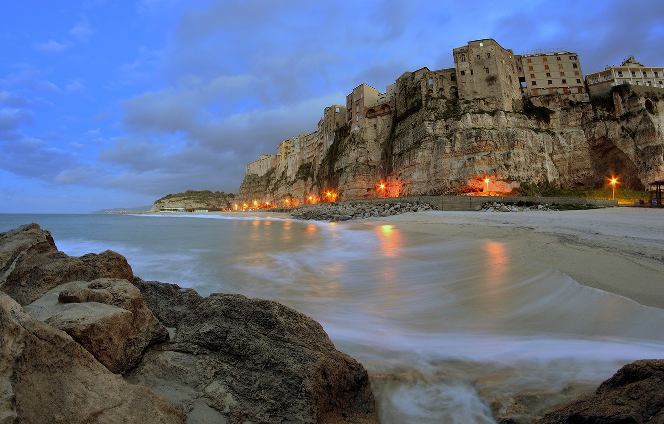 Wallpaper lights sky sea landscape italy clouds village cliff tropea calabria images for desktop section ðñðñððð