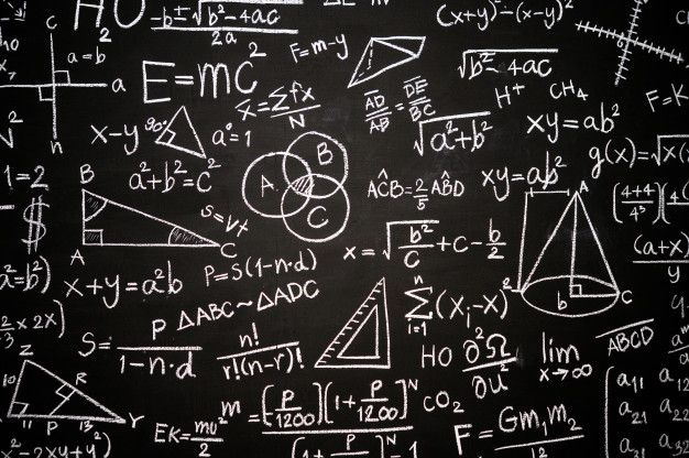 Free photo blackboard scribed with scientific formulas and calculations math wallpaper blackboards physics