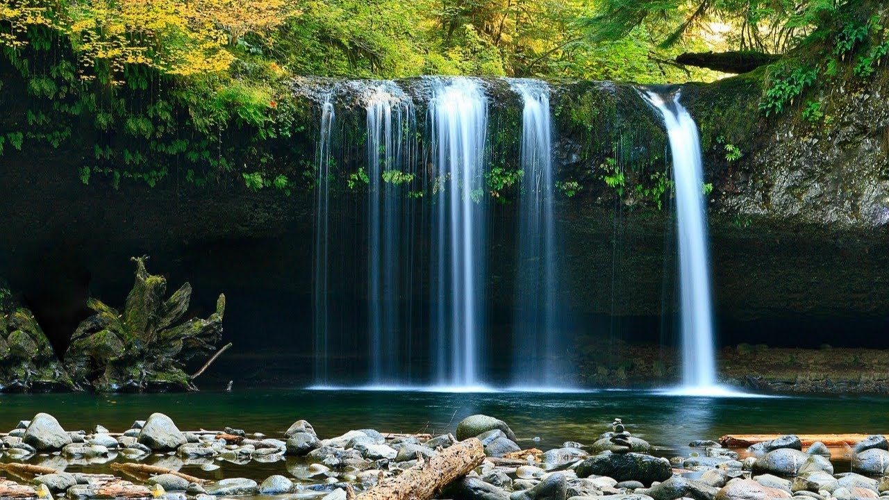 Fondo de pantalla en movimiento de cascada con mãºsica relajante para dormir k wallpaper waterfall