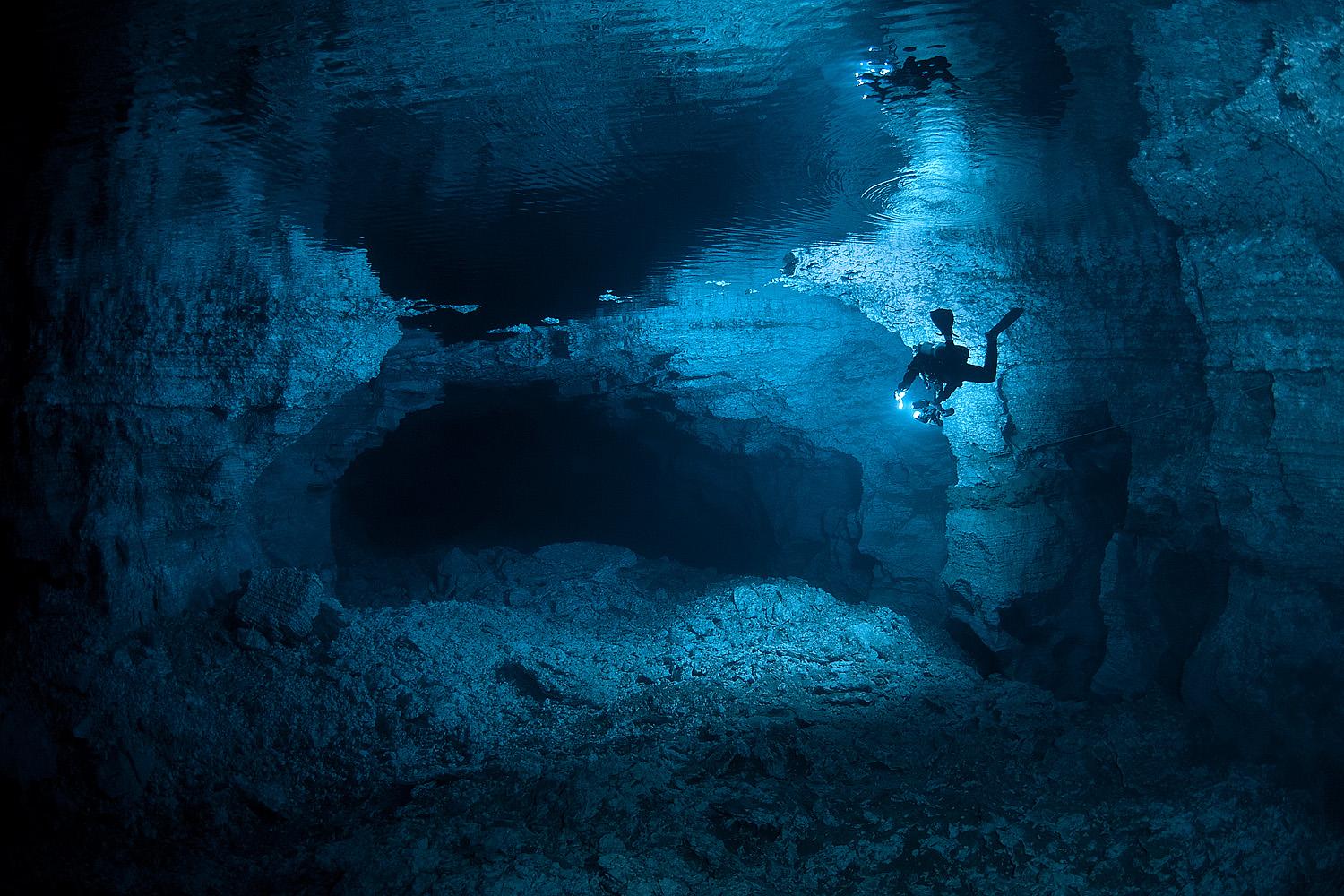 Underwater caves wallpapers