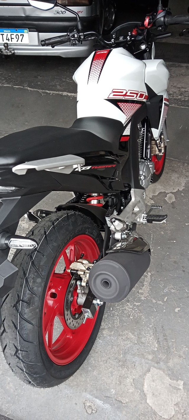 Honda cb twisterflexone cc