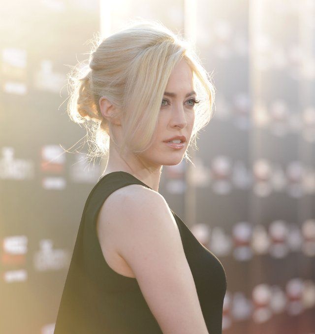 charlotte sullivan fondo de pantalla