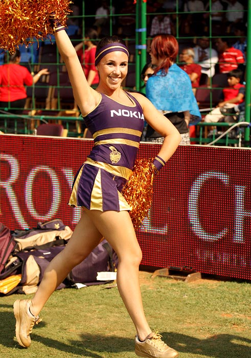 Hot sexy photos of ipl cheerleaders cheergirls cricket ipl reckon talk