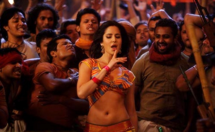 Katrina kaif hot stills in chikni chameli celebrities photos hub