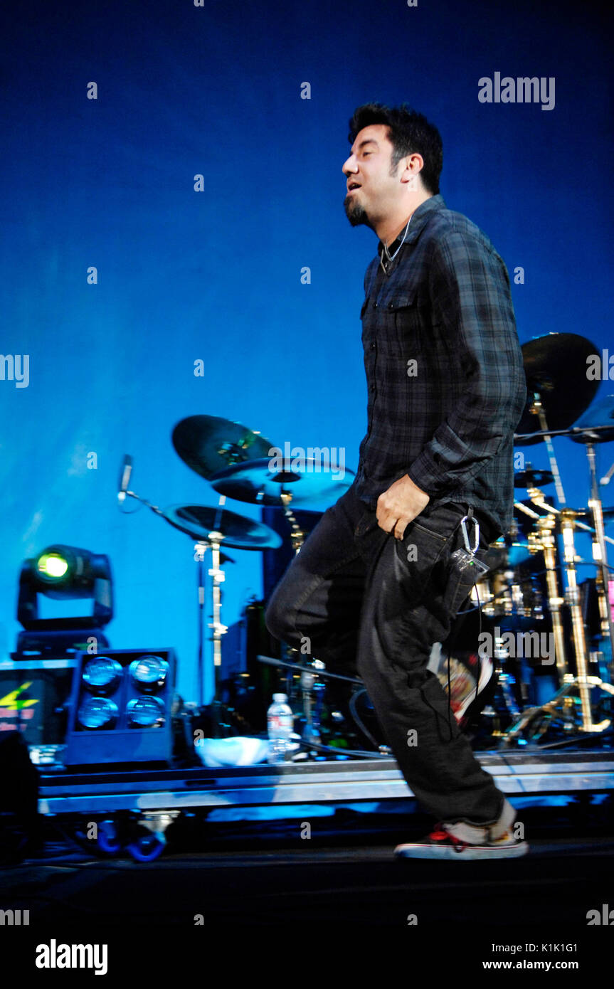 Chino moreno hi