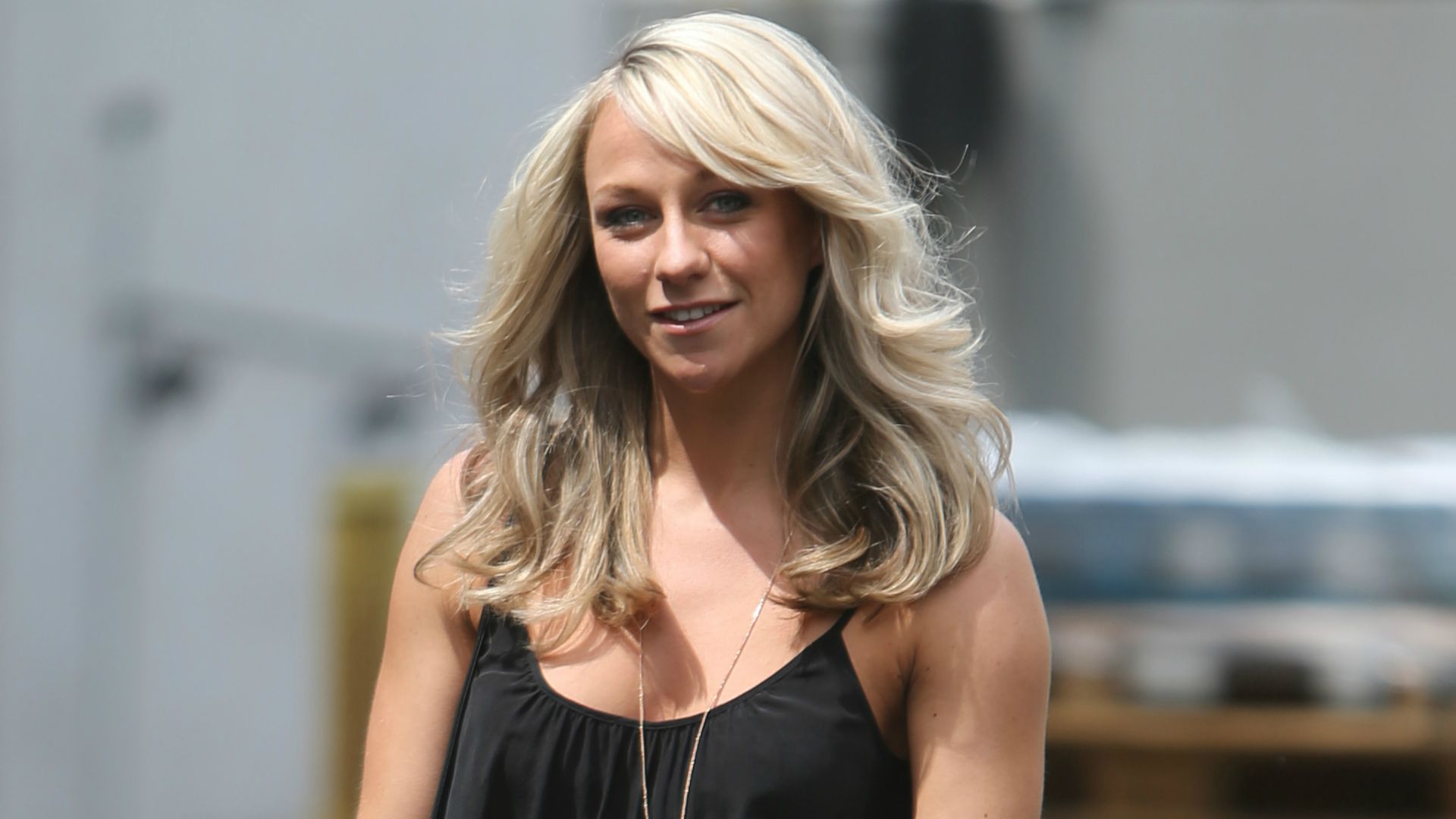 Chloe madeley hits back at do nothin btches who insult her physique â