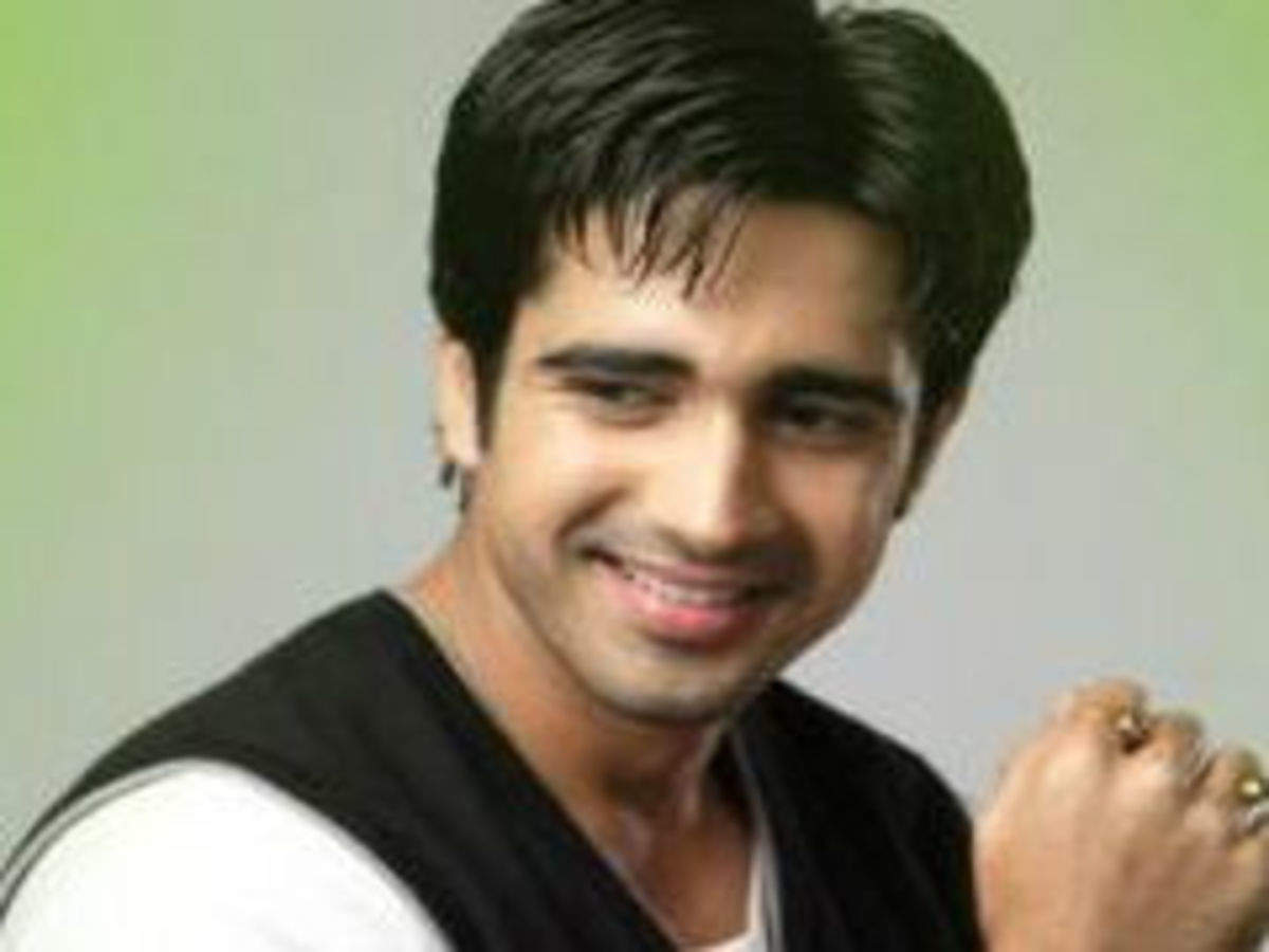 Iss pyaar ko fans not happy chhoti bahu are avinash sachdev