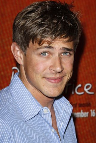 Chris lowell photo chris lowell beautiful men celebrities male hollywood men