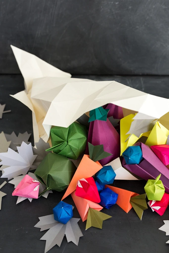 Diy origami cornucopia