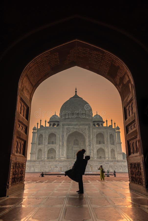 3,014 Taj Mahal Woman Images, Stock Photos, 3D objects, & Vectors |  Shutterstock