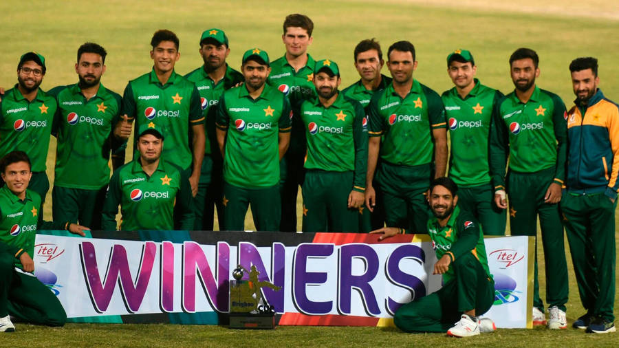 Download pakistan cricket national team players wallpaper