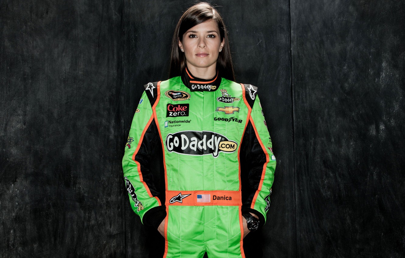 Wallpaper sport black background racer nascar danica patrick images for desktop section ñððññ