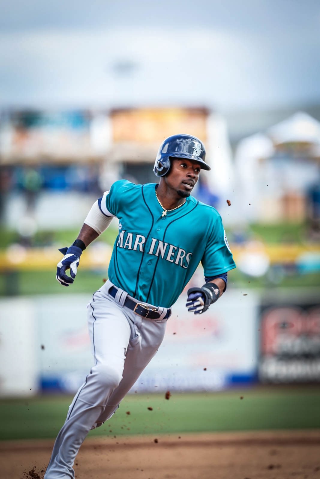 Dee gordon has the master key to safeco field