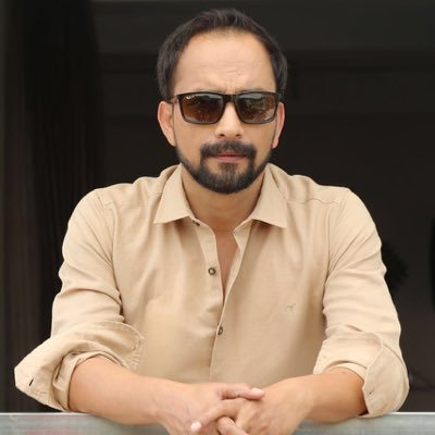 Deepak dobriyal photos hd images photo gallery wallpapers