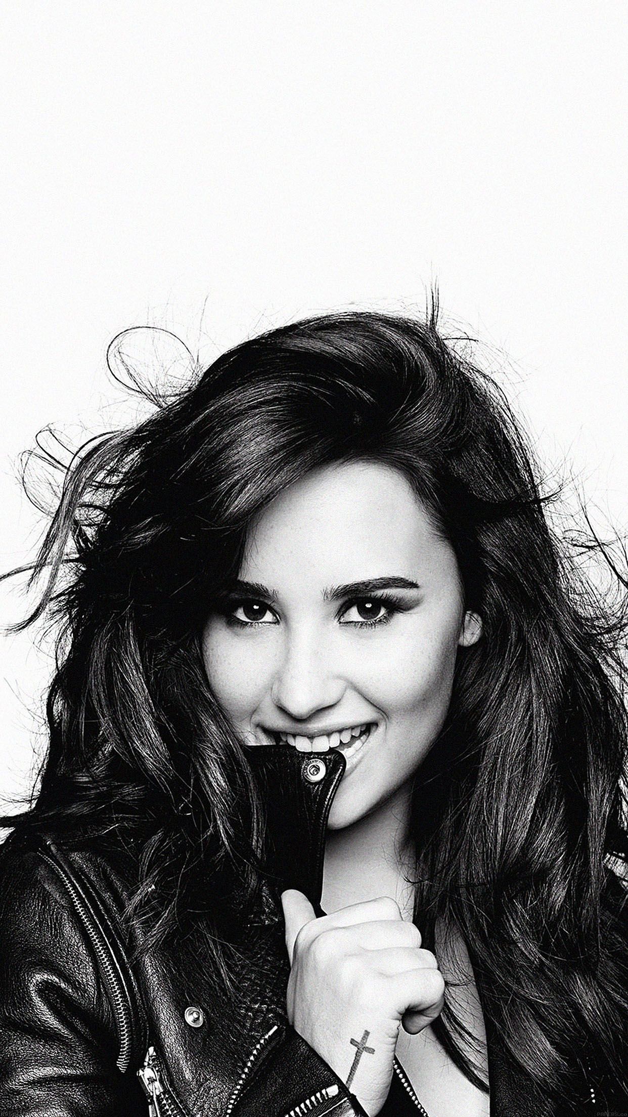 Demi lovato iphone wallpapers