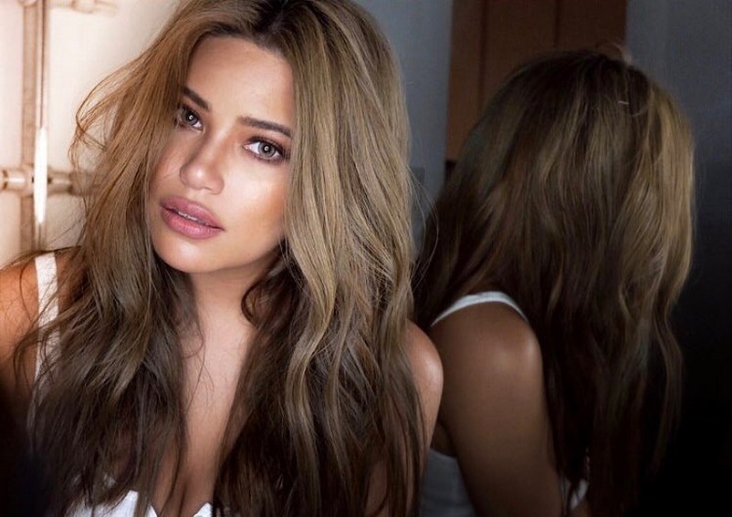 Denise laurel flaunting her sexy body abs