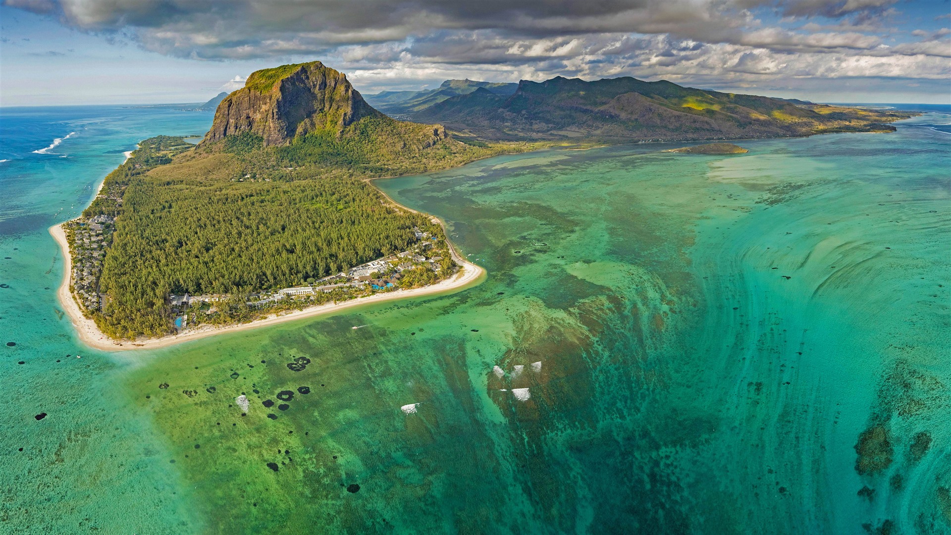 Le morne brabant mauritius