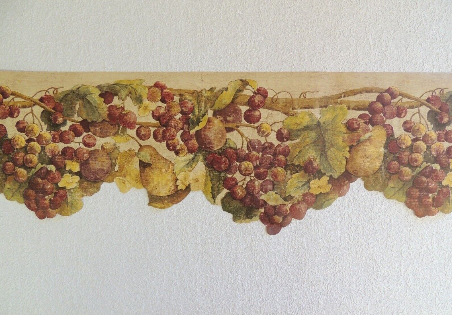 Laser cut grapes and fruit on the vine prepasted wallpaper border