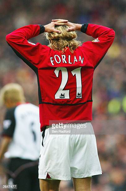 Nice Diego Forlan HD wallpaper | Pxfuel